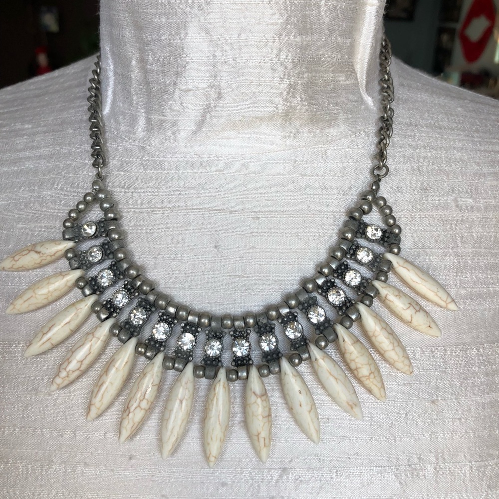 Fashion necklace